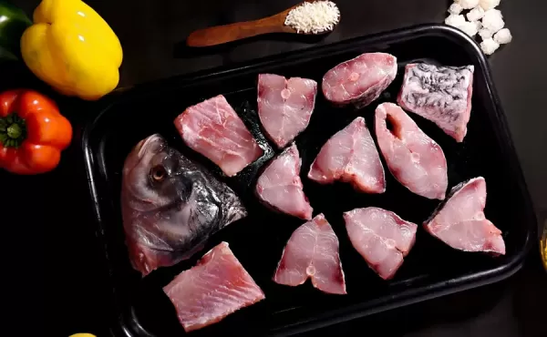 Catla (Theppu) Medium Curry Cut (With Head)