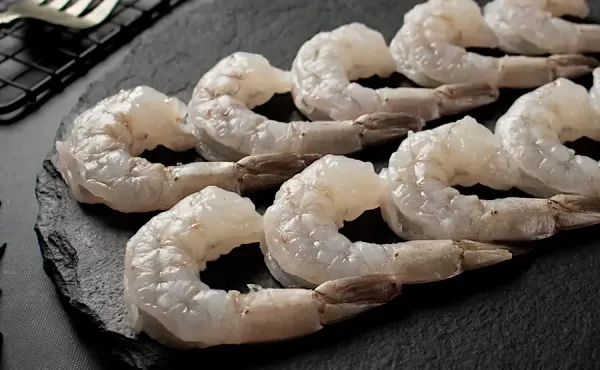 White Prawns Medium (Peeled & Deveined)